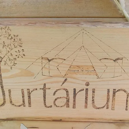 Jurta Na Farmě