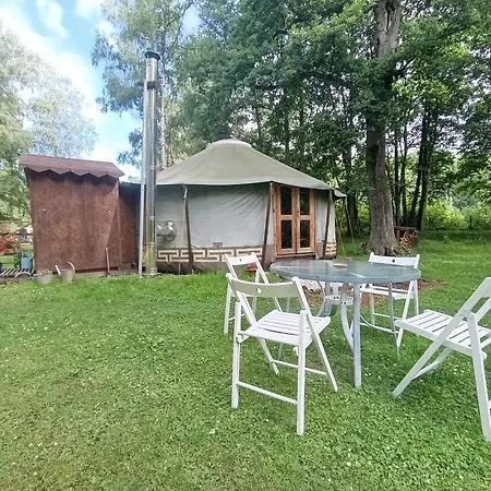 Campo de lujo Jurta Na Farme Karlovy Vary
